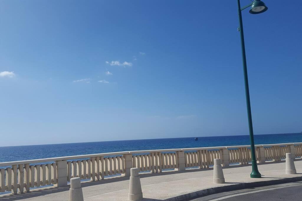 Summer All Year! Oceanfront With Pool A/C อกวาดิยา ภายนอก รูปภาพ